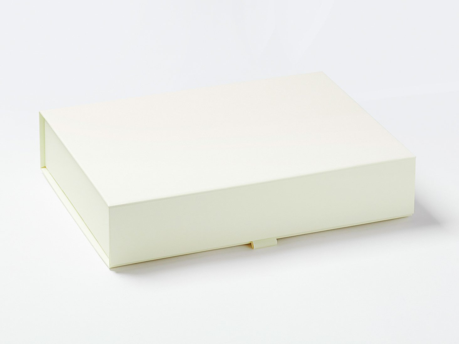 Ivory A4 Shallow Luxury Folding Gift Box Sample