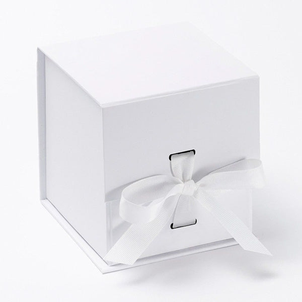 Small Cube Folding Gift Boxes with Magnetic Closure