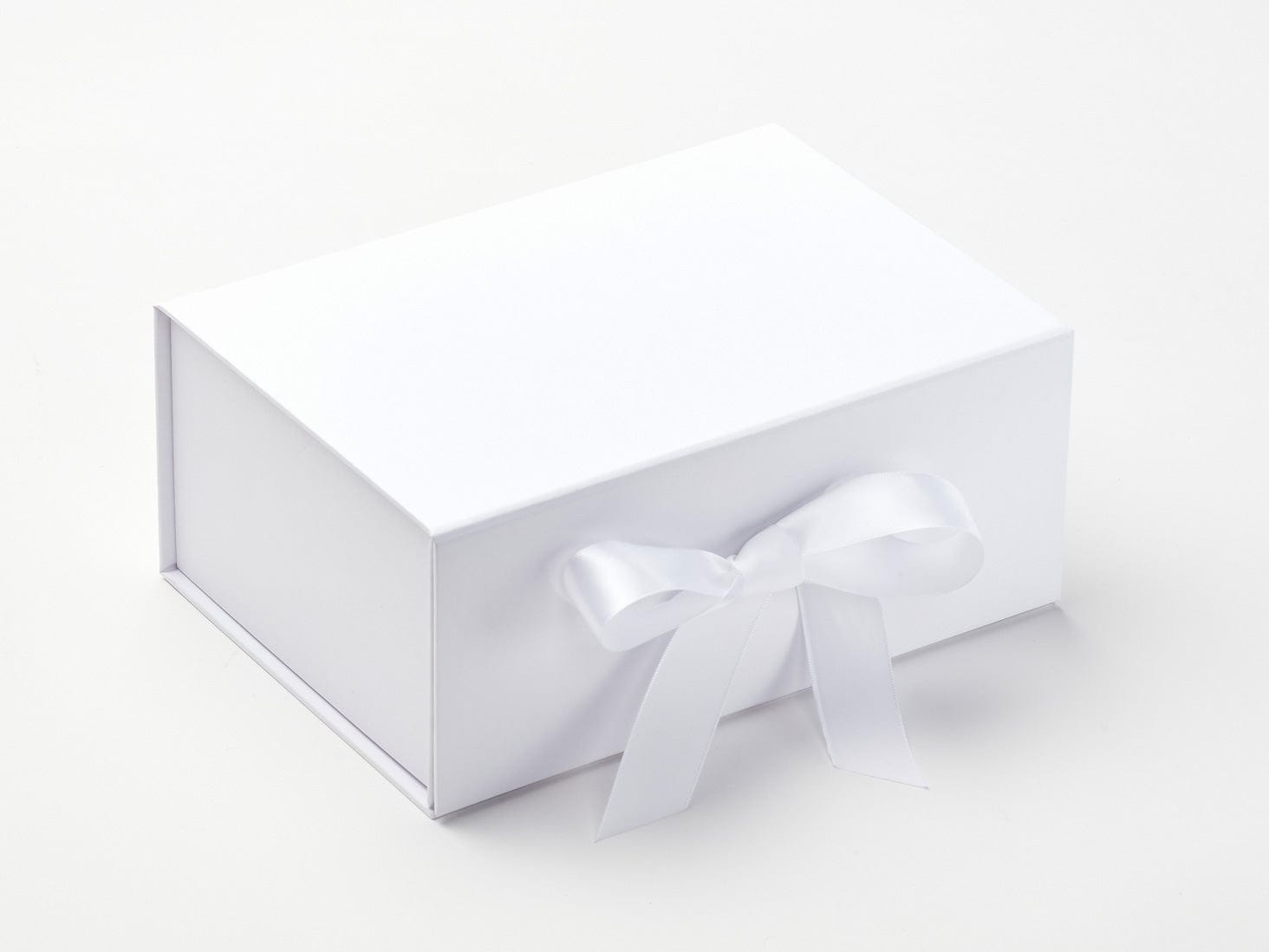 Sample White A5 Deep No Magnets Gift Box with Changeable Ribbon
