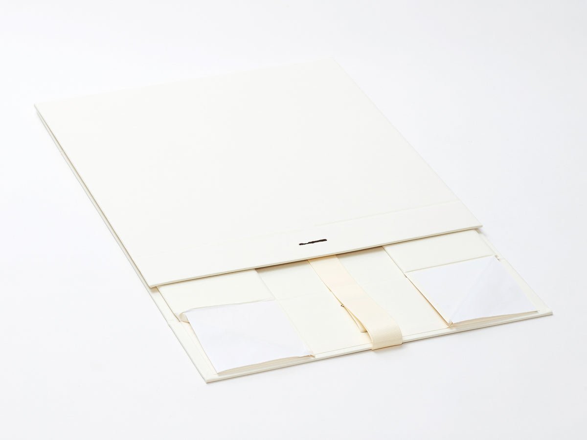 Ivory Large Slot Gift Box Supplied Flat