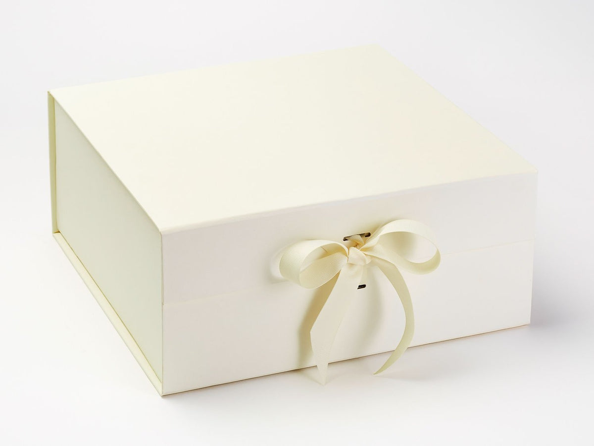 Ivory XL Deep Folding Gift Box Sample with Changeable Ribbon