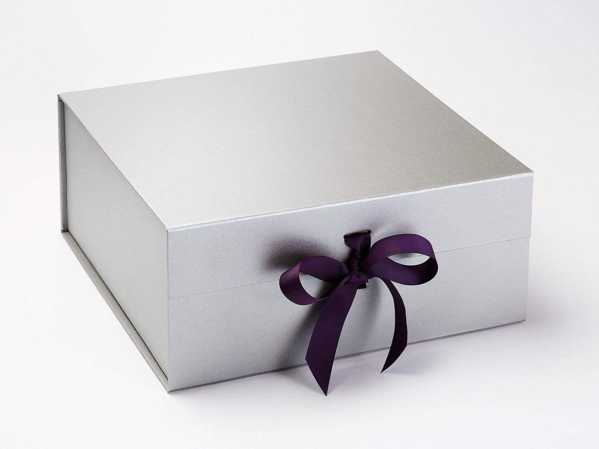 Silver A4 Deep Folding Luxury Gift Box with Changeable Ribbon