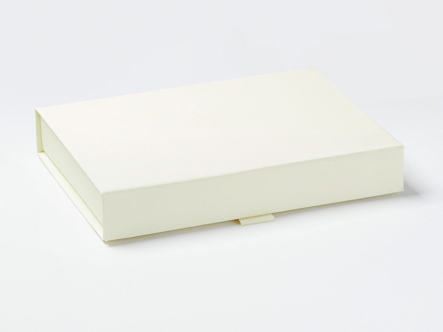 Ivory A5 Shallow Gift Box Sample Assembled