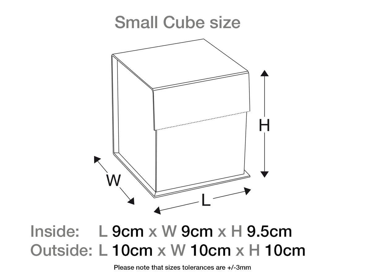 Navy Blue Small Cube Gift Box Assembled Size Line Drawing in Centimeters