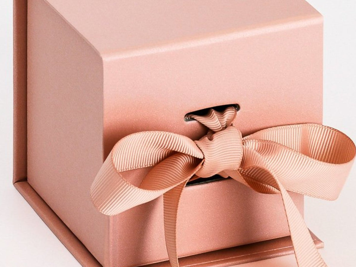 Rose Gold Small Cube Folding Gift Box Sample Ribbon Detail