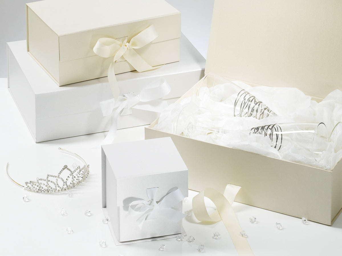 Luxury White and Ivory Keepsake Gift Boxes for Wedding and Bridal Gifts
